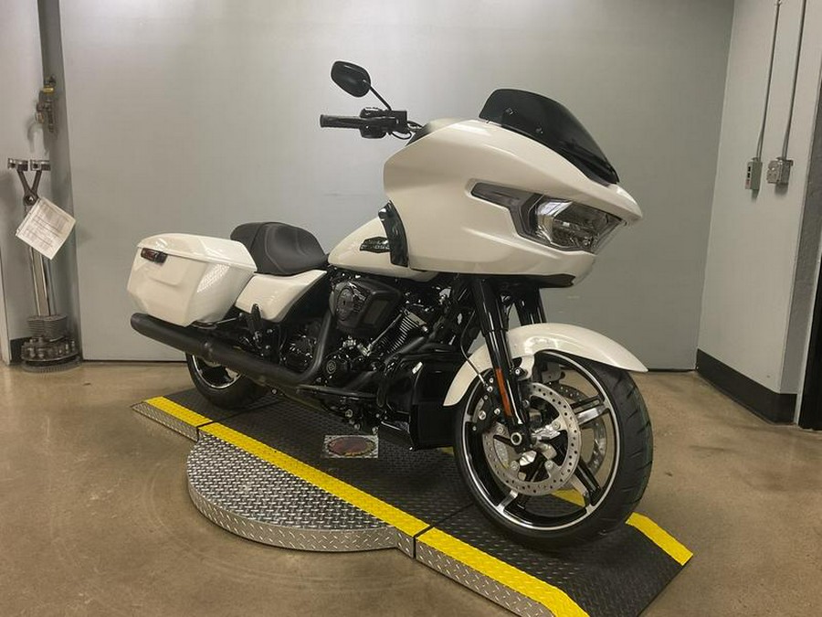 2024 Harley-Davidson® FLTRX - Road Glide®