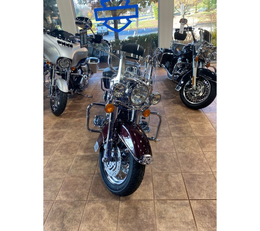 2005 Harley-Davidson® Road King® Classic