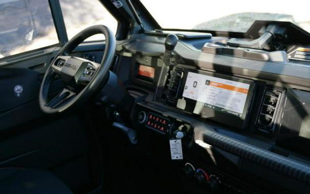 2026 Can-Am® Defender MAX LONE STAR CAB HD11