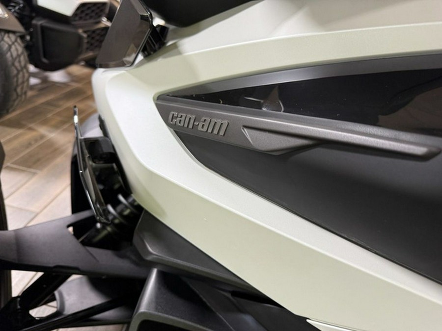 2026 Can-Am Spyder RT Sea-to-Sky