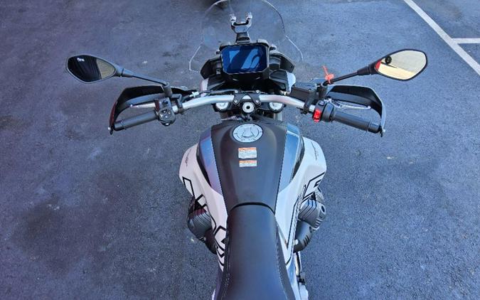2025 Moto Guzzi V85 TT
