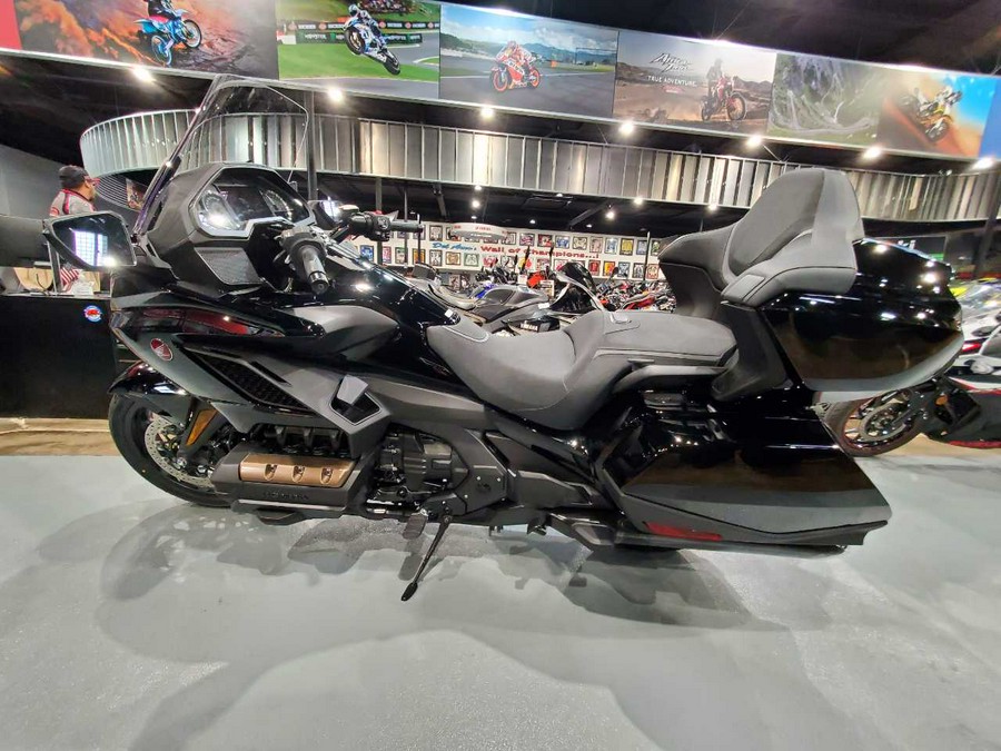 2023 HONDA GOLDWING TOUR DCT