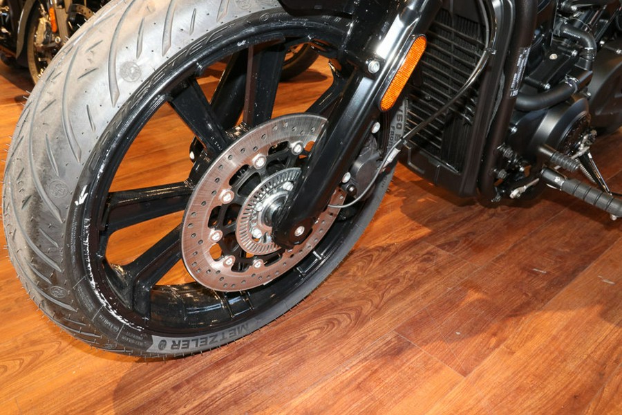 2025 Indian Motorcycle® Sport Scout® Limited Black Metallic