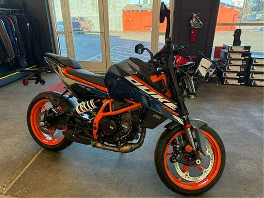 2024 KTM Duke 390