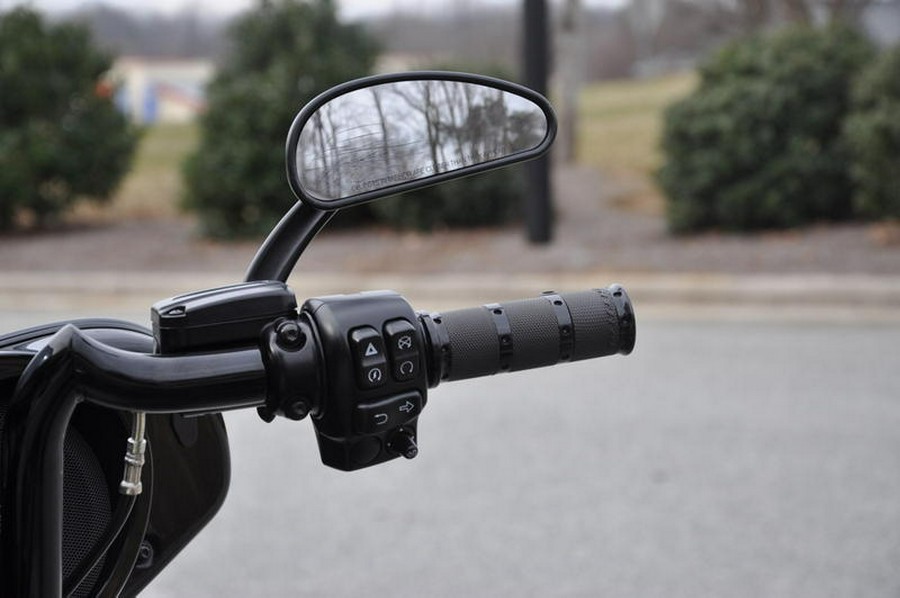 2021 Harley-Davidson® FLHXS - Street Glide® Special