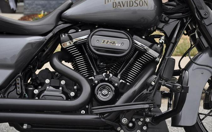 2021 Harley-Davidson® FLHXS - Street Glide® Special