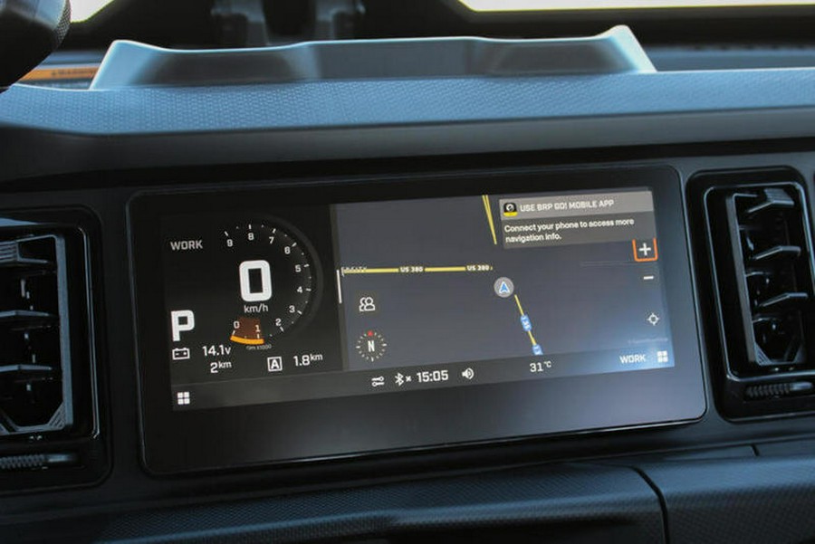 2026 Can-Am® Defender MAX XT CAB HD11 With 10.25 in.display