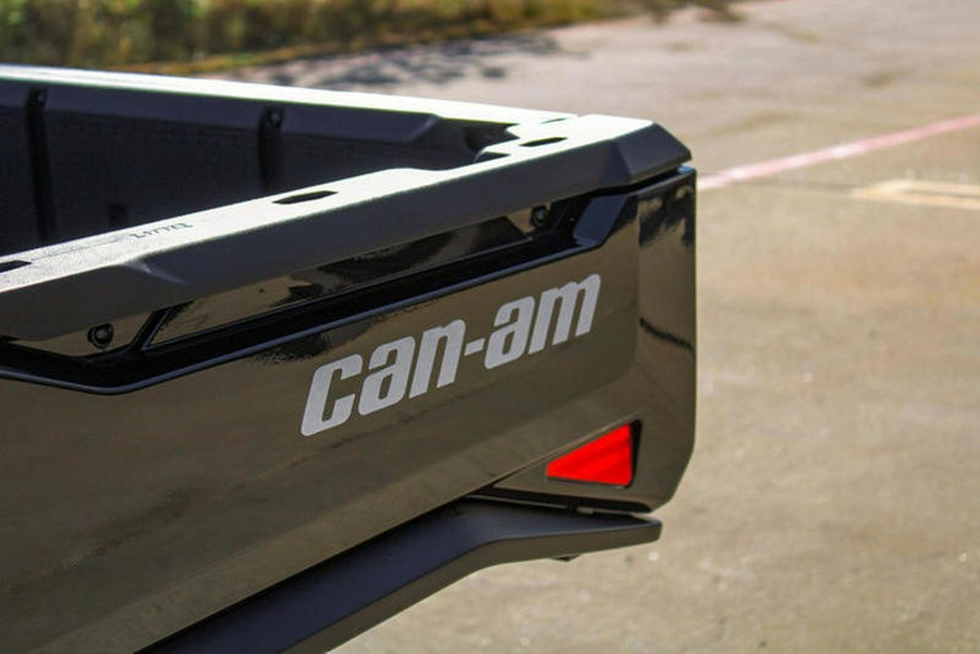 2026 Can-Am® Defender MAX XT CAB HD11 With 10.25 in.display