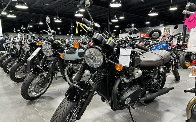 2024 Triumph Bonneville T120 Black Jet Black