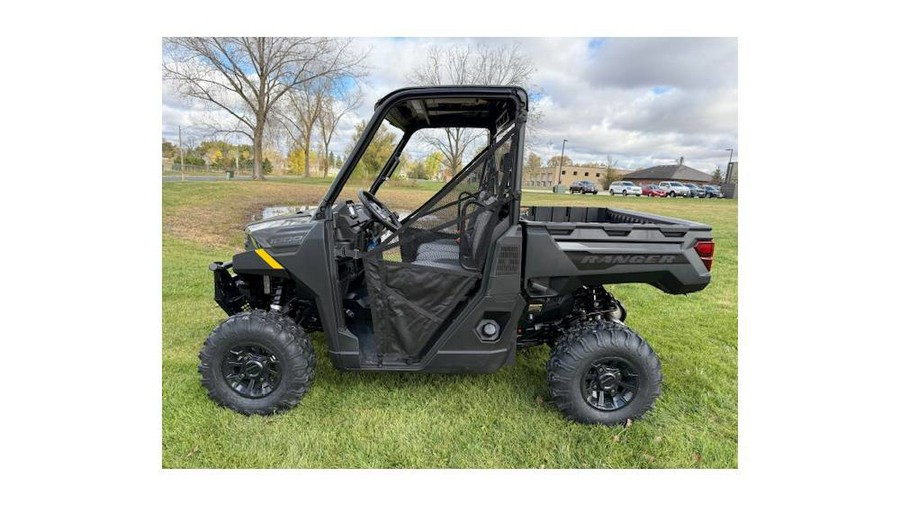 2026 Polaris Ranger® 1000 Premium Granite Gray