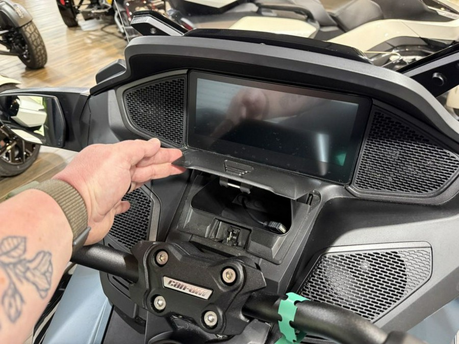 2026 Can-Am Spyder RT Limited Dark