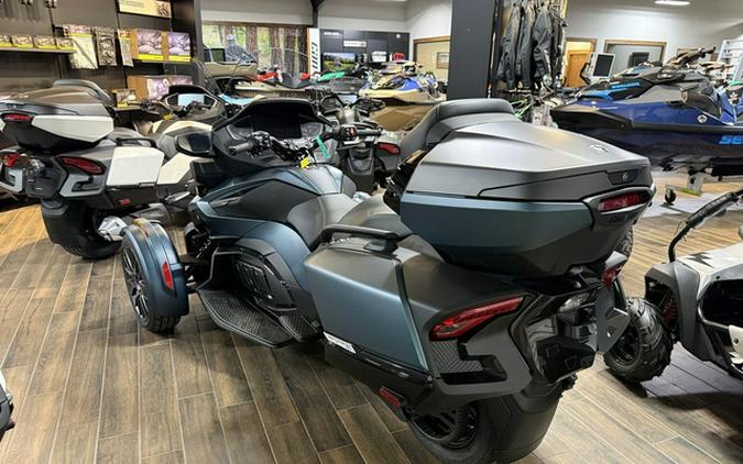 2026 Can-Am Spyder RT Limited Dark