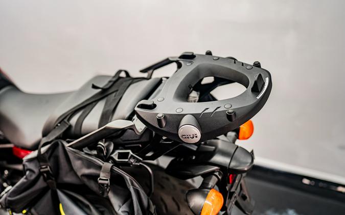 2015 Yamaha Motor Corp., USA FJ-09