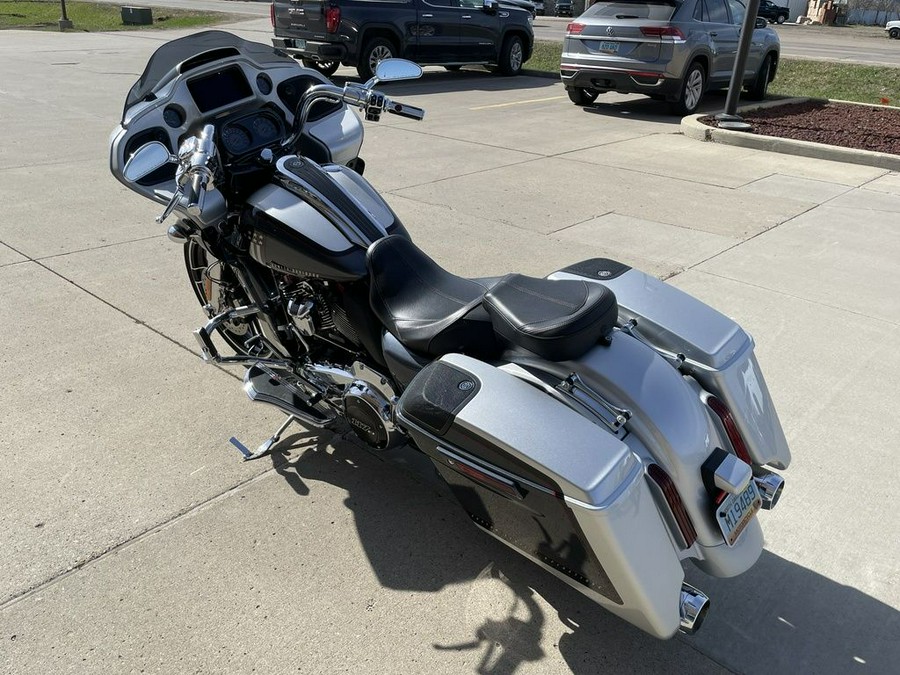 2019 Harley-Davidson® FLTRXSE - CVO™ Road Glide®