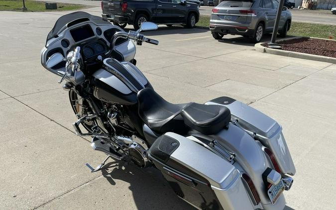 2019 Harley-Davidson® FLTRXSE - CVO™ Road Glide®