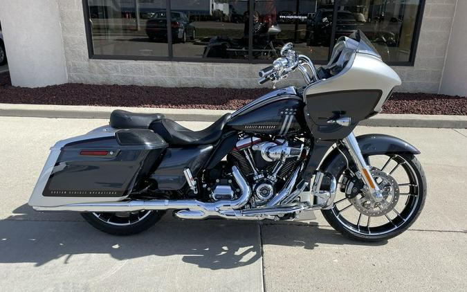 2019 Harley-Davidson® FLTRXSE - CVO™ Road Glide®