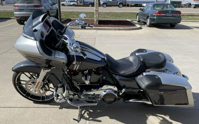 2019 Harley-Davidson® FLTRXSE - CVO™ Road Glide®