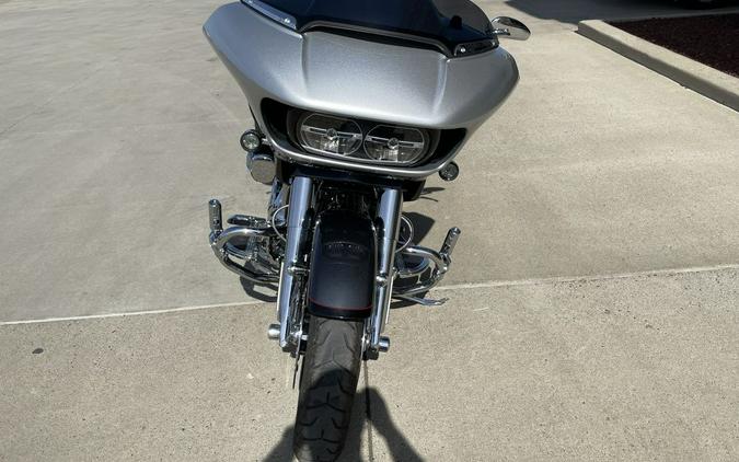 2019 Harley-Davidson® FLTRXSE - CVO™ Road Glide®