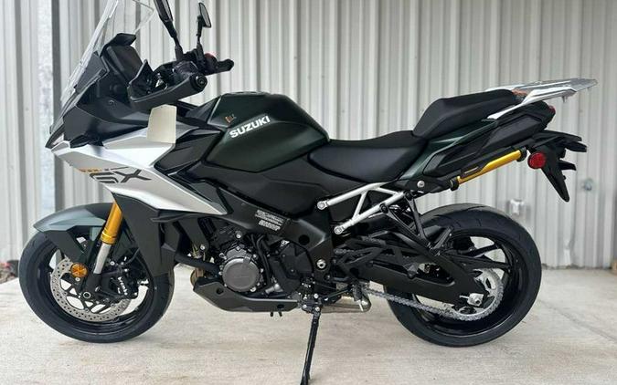 New 2024 Suzuki GSX-S 1000GX+