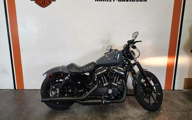 2022 Harley-Davidson Iron 883 Review [Air-Cooled Sportster]