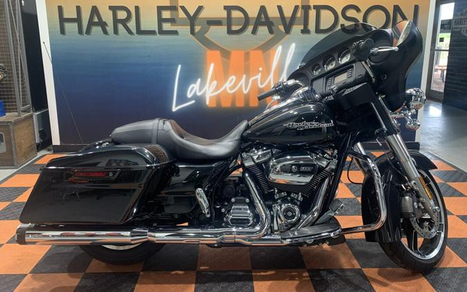 USED 2018 HARLEY-DAVIDSON STREET GLIDE FLHX FOR SALE NEAR LAKEVILLE, MN