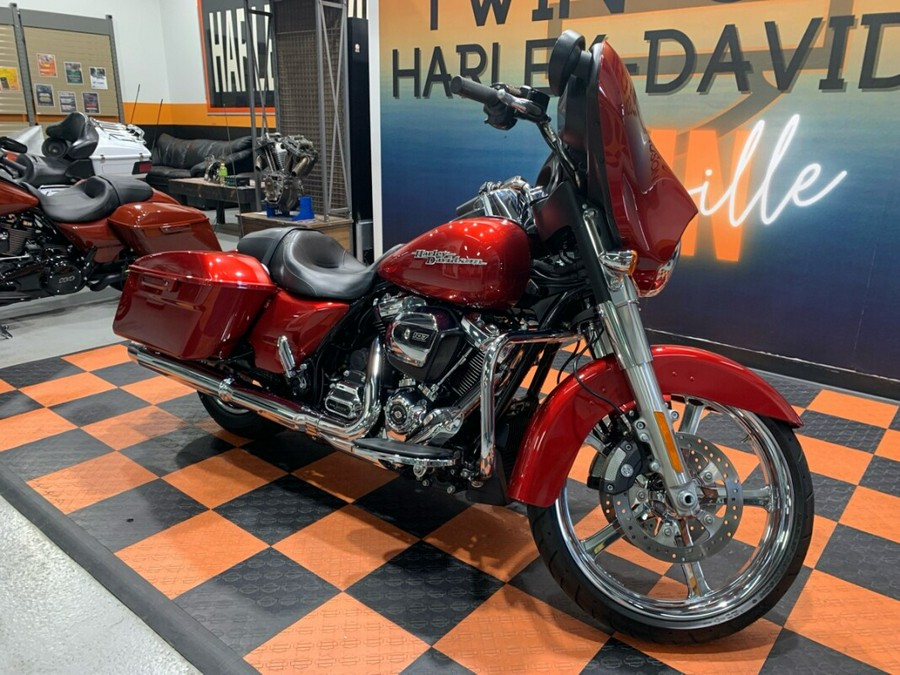 USED 2018 HARLEY-DAVIDSON STREET GLIDE FLHX FOR SALE NEAR LAKEVILLE, MN