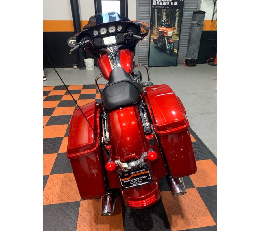 USED 2018 HARLEY-DAVIDSON STREET GLIDE FLHX FOR SALE NEAR LAKEVILLE, MN