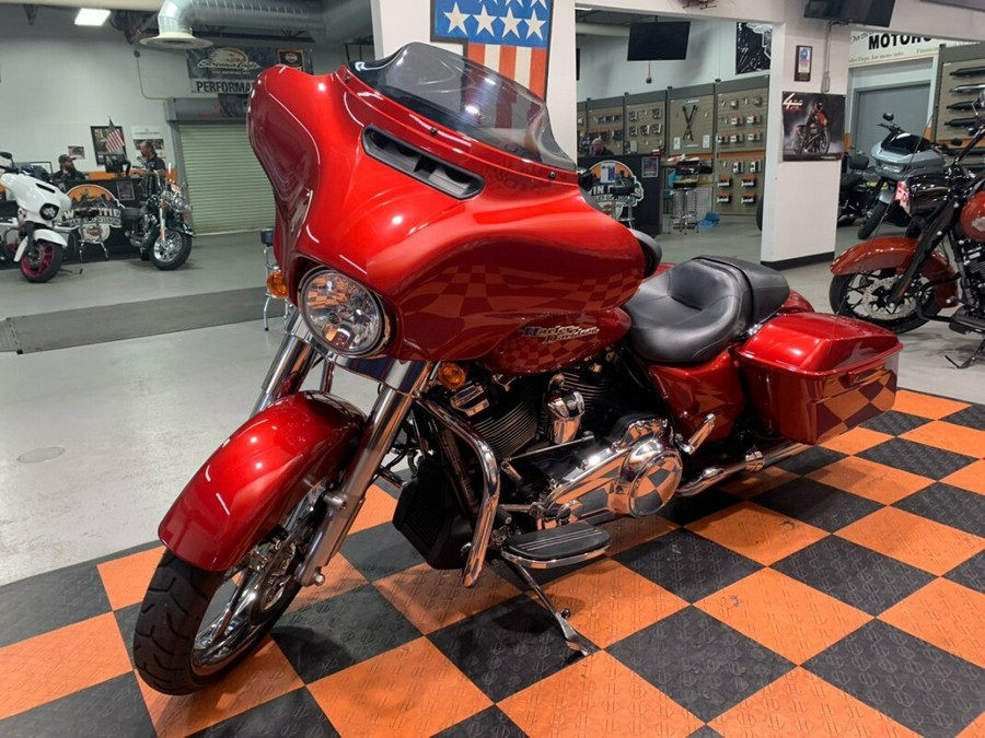 USED 2018 HARLEY-DAVIDSON STREET GLIDE FLHX FOR SALE NEAR LAKEVILLE, MN