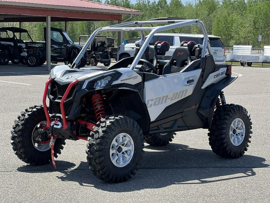 2025 Can-Am® Maverick Sport X mr 1000R