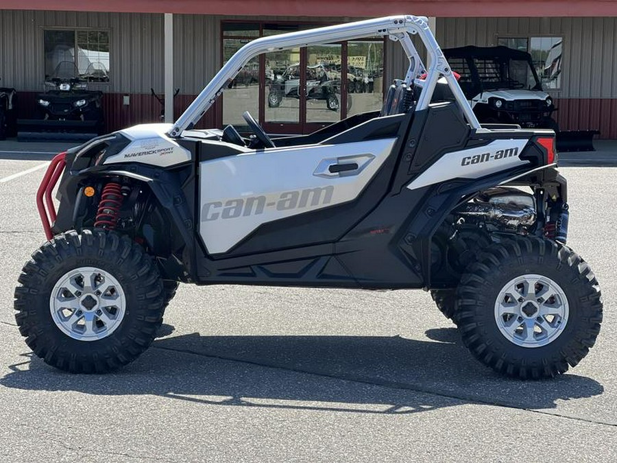 2025 Can-Am® Maverick Sport X mr 1000R