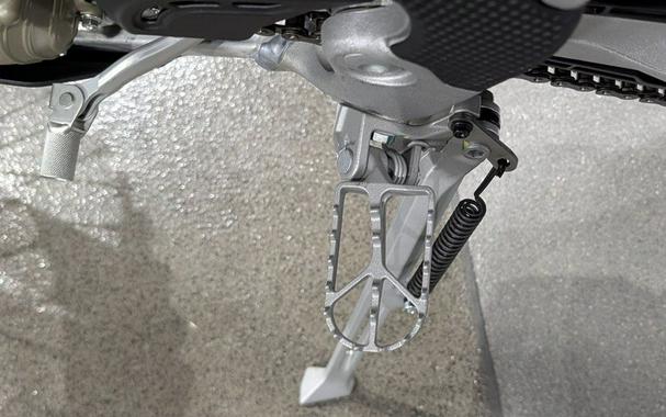 2026 Ducati Desmo450 EDX