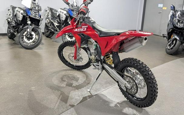 2026 Ducati Desmo450 EDX