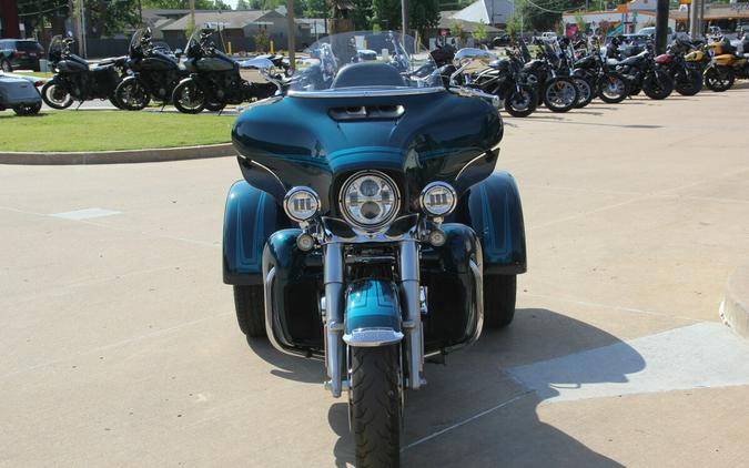 2020 Harley-Davidson Tri Glide Ultra Tahitian Teal
