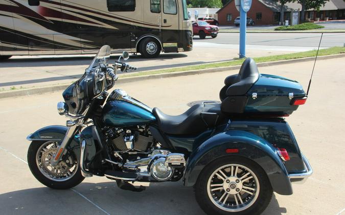 2020 Harley-Davidson Tri Glide Ultra Tahitian Teal