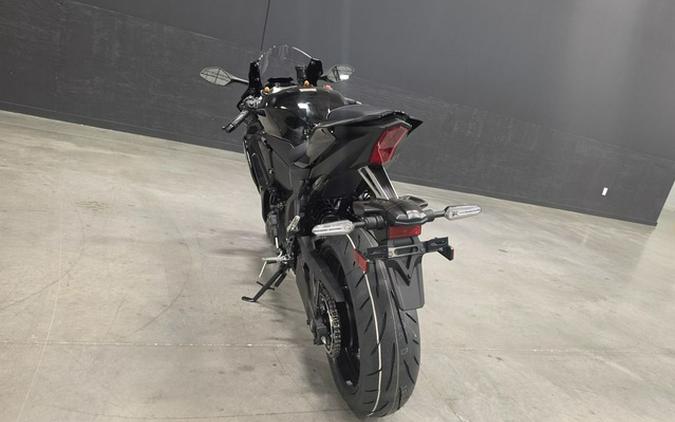 2026 Yamaha YZF R7