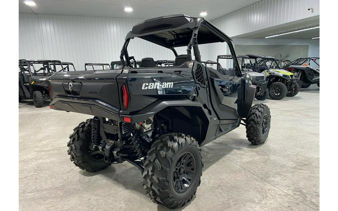 2023 Can-Am SSV COM XT 64 1000R BK 23