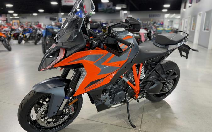 2024 KTM Super Duke 1290 GT