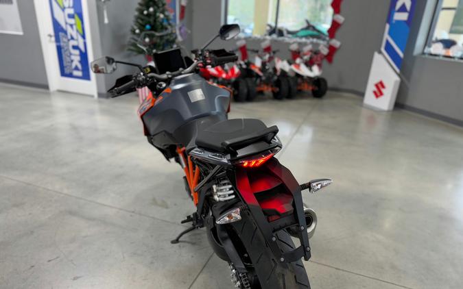 2024 KTM Super Duke 1290 GT
