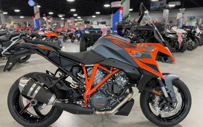 2024 KTM Super Duke 1290 GT
