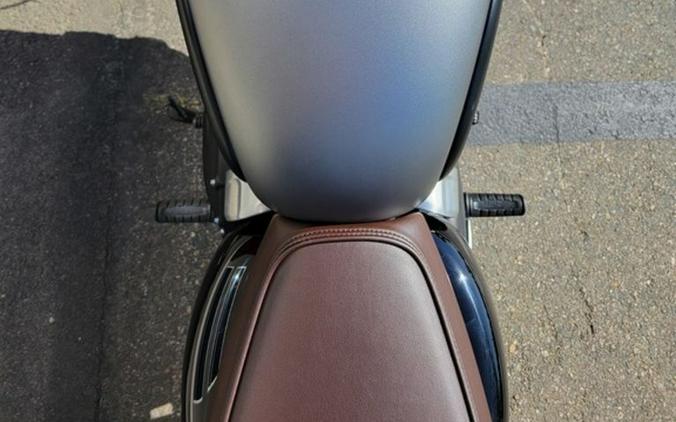2026 Triumph Bonneville T120 Black Matt silver ice