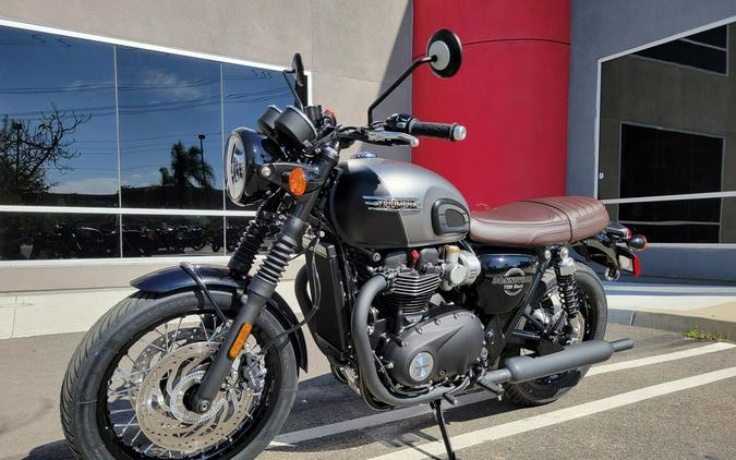 2026 Triumph Bonneville T120 Black Matt silver ice