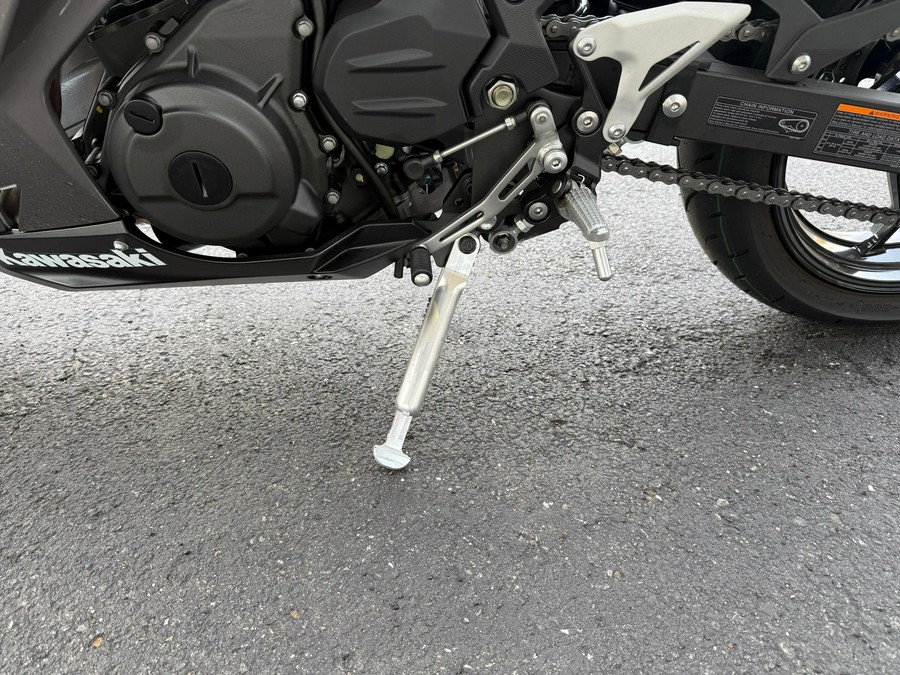 2022 Kawasaki Ninja 400 ABS