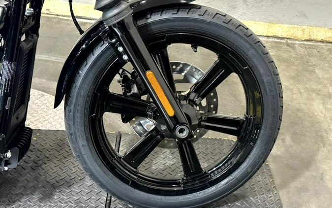 2026 Harley-Davidson® Street Bob® VIVID BLACK