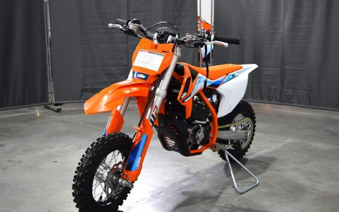 2024 KTM SX-E 3