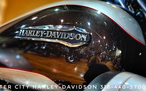 USED 2018 Harley-Davidson Tri Glide Ultra, FLHTCUTG