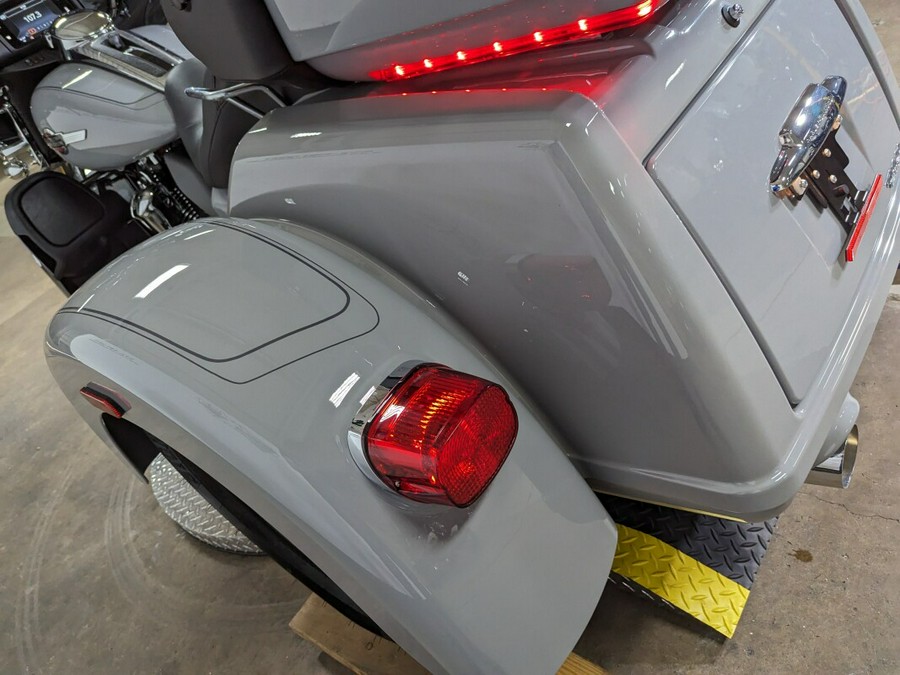 2024 Harley-Davidson Tri Glide Ultra Billiard Gray