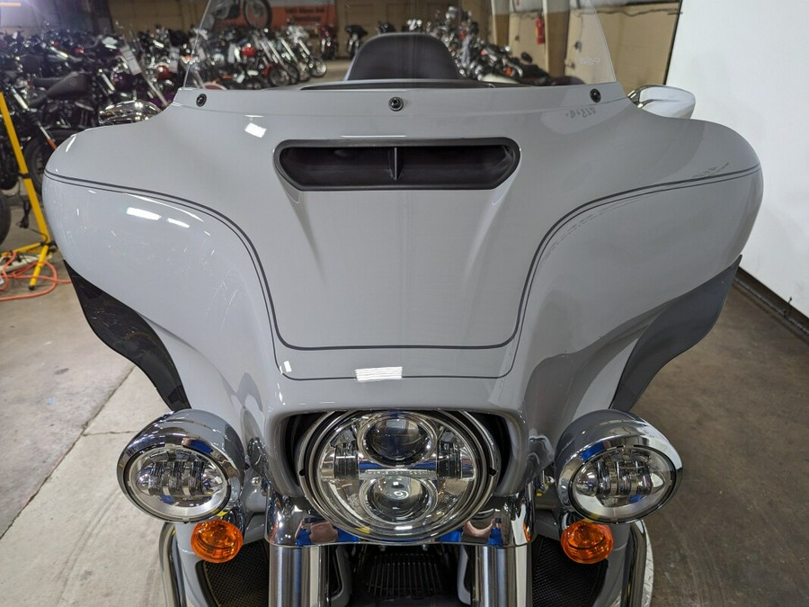 2024 Harley-Davidson Tri Glide Ultra Billiard Gray