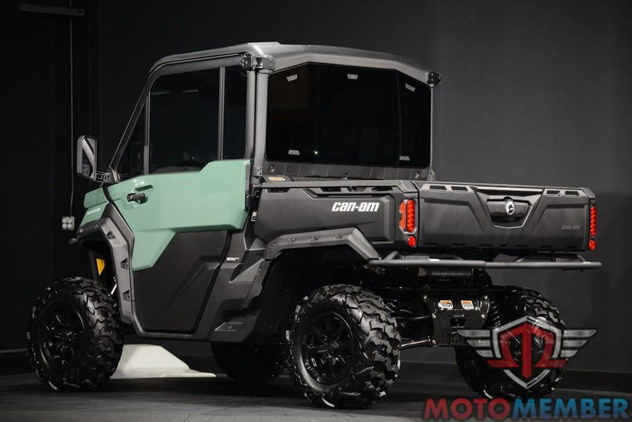 2025 Can-Am Defender DPS CAB HD9