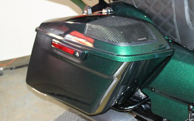 Used 2021 Harley-Davidson Road Glide Special Grand American Touring FLTRXS Motorcycle For Sale In Miami, Florida