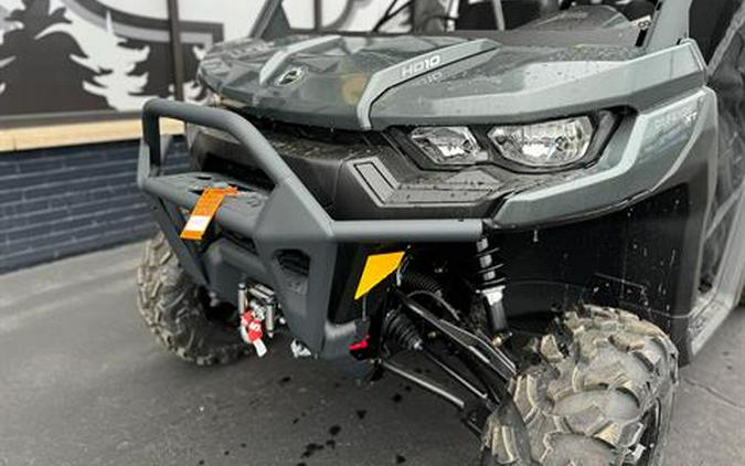 2024 Can-Am Defender XT HD10